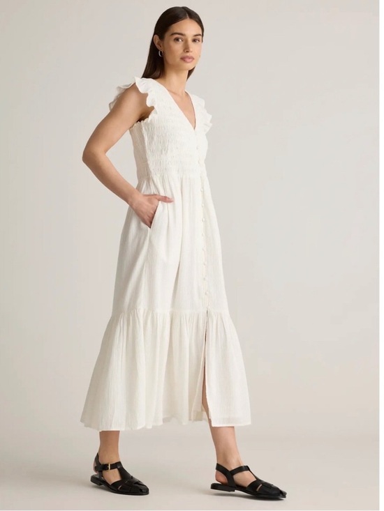 Quince Dresses & Skirts - Quince Organic Textured Cotton Smocked V-Neck Midi Dress White XS